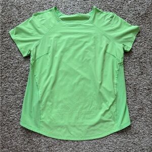Lululemon Short Sleeve Top Size 6
